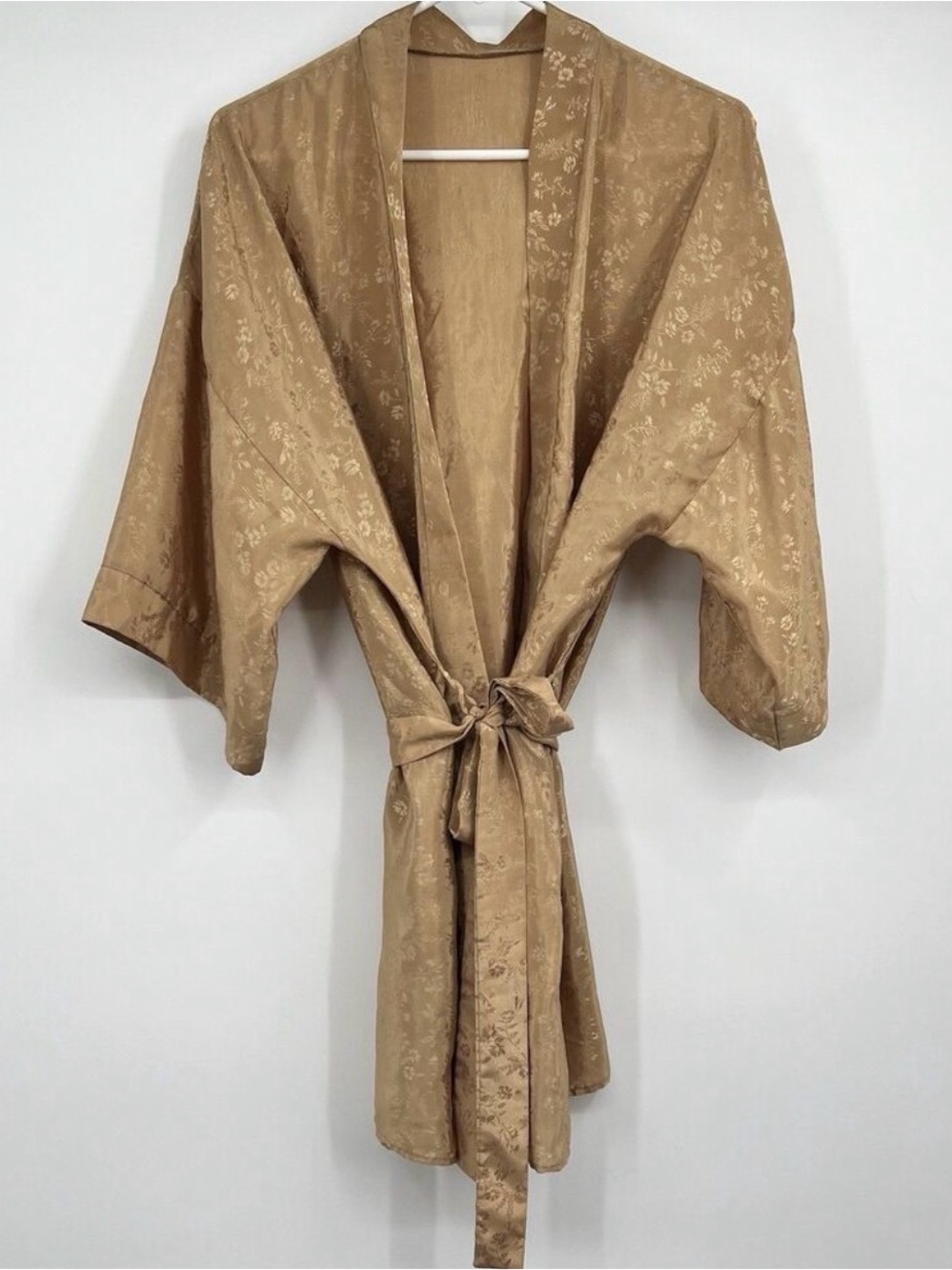 Women's delicates  Gold Kimono satin Robe  bridal dress with belt EUC